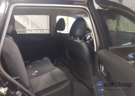 2019 Nissan Rogue Sv z USA, uszkodzony, nr VIN JN8AT2MV2KW401292